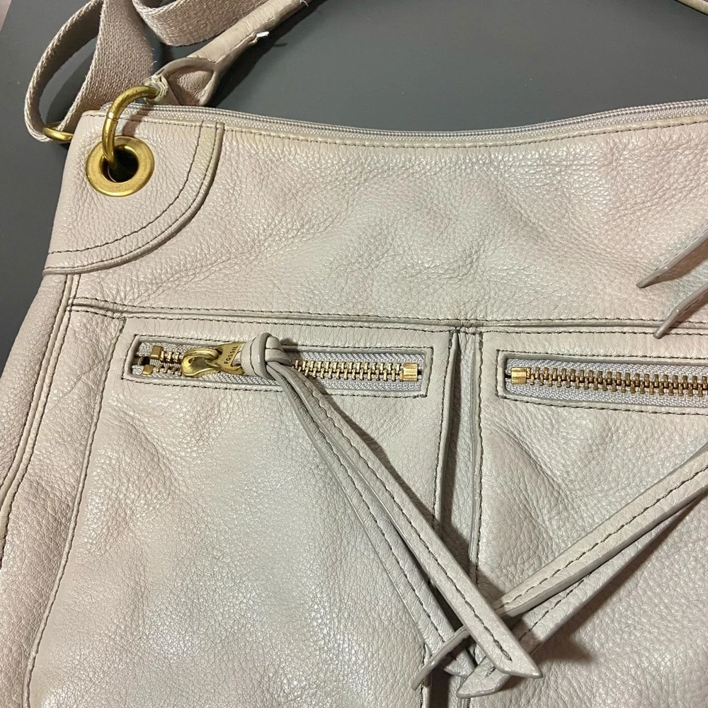 FOSSIL Leather Crossbody Satchel Bag - Picture 2 of 13